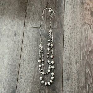 AE Silver/ Gray Necklace